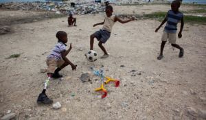 Můžeme hořekovat nad nepřízní osudu, ale můžeme být také skoro každý den šťastní. Je to jen v naší hlavě.