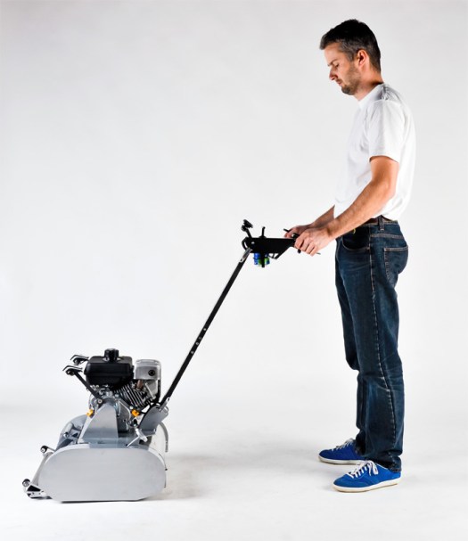 Nastavení řídtek je plynule nstavitelné. Optimální poloha.